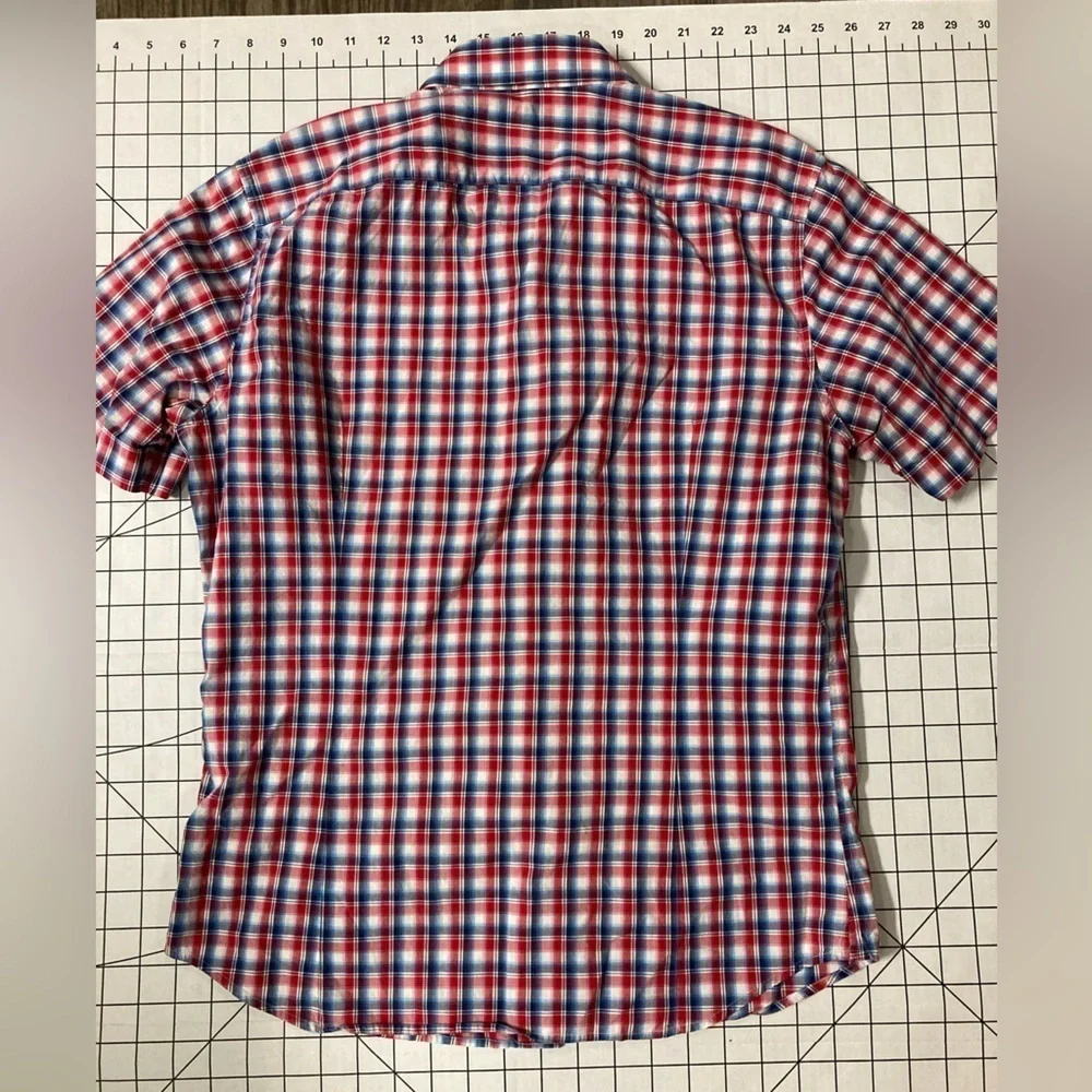 Banana Republic Men’s Small Button Down Shirt‎